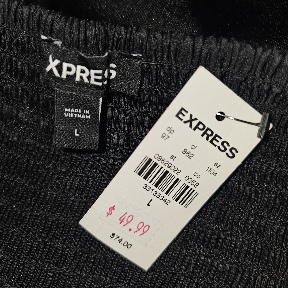 NWT Express Top - Picture 3 of 3